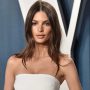 Emily Ratajkowski refuses to follow fashion rules