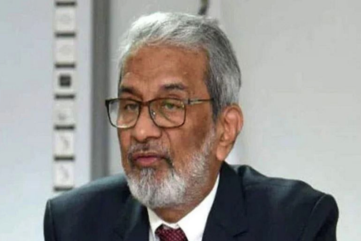 CM