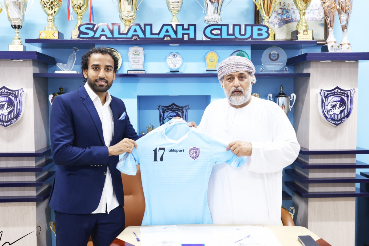 Pakistani football star Saddam Hussain joins Oman's Salalah