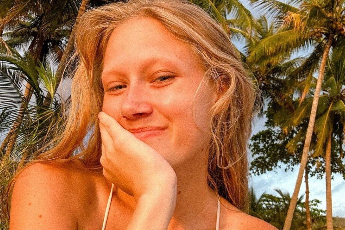 US Travel influencer's 'just book a flight' advice sparks backlash