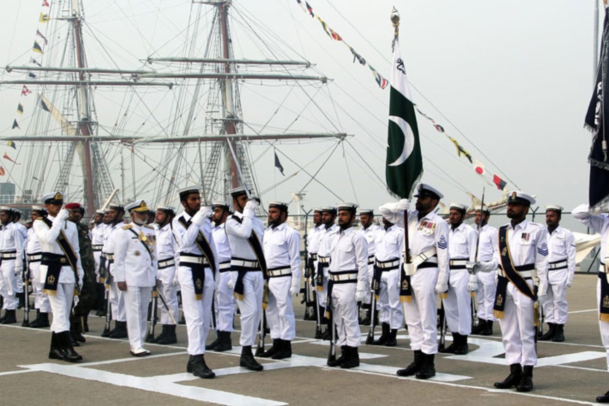 Joint naval exercise between Pakistan Navy, RSNF concludes