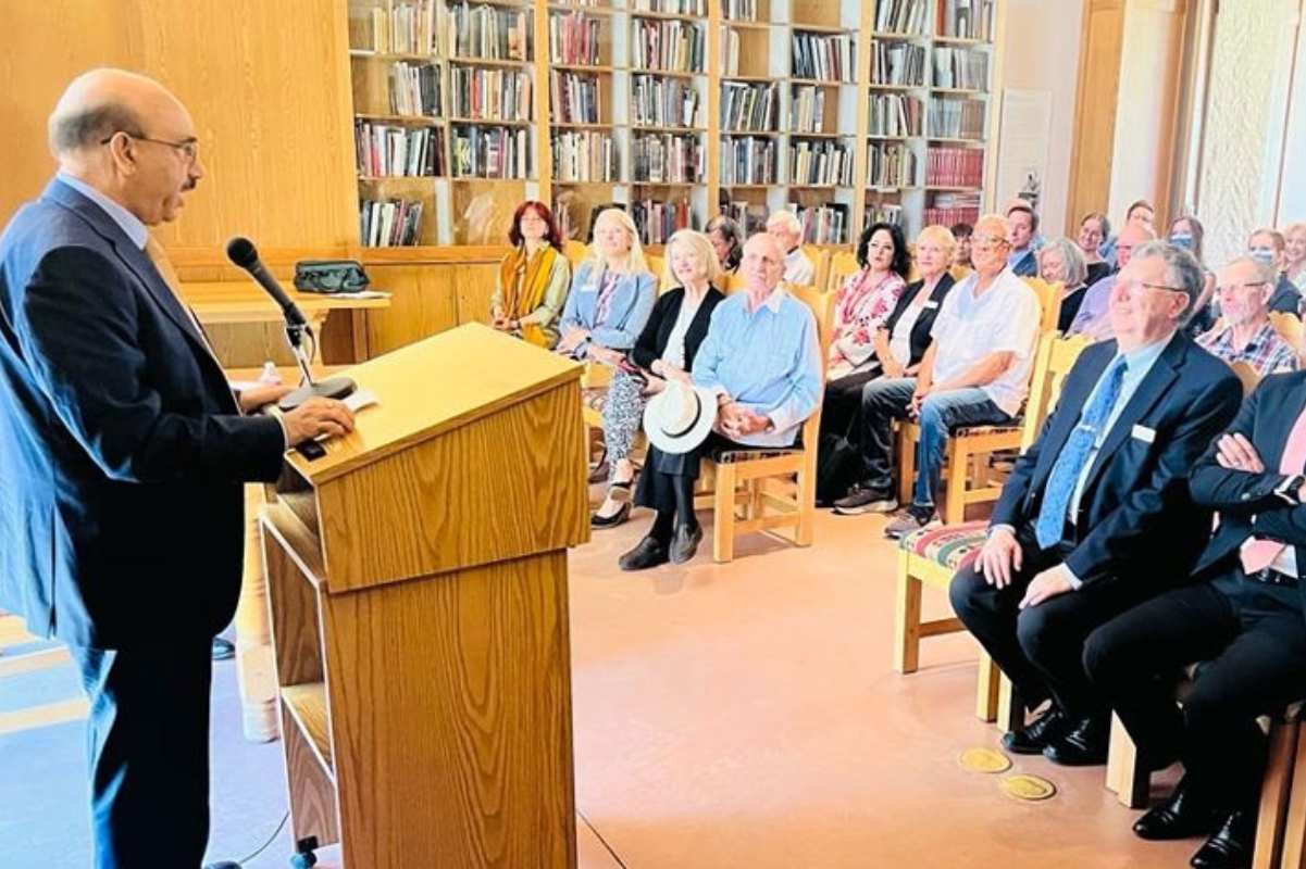 Pakistan, US committed to eliminate menace of terrorism: Masood Khan