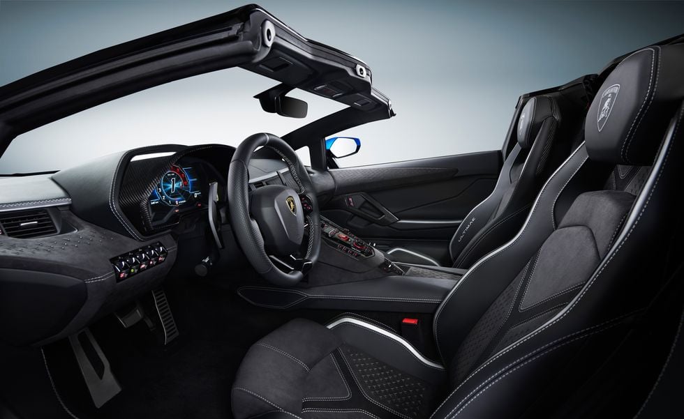 Lamborghini Aventador latest price in USA & Features - Oct 2023
