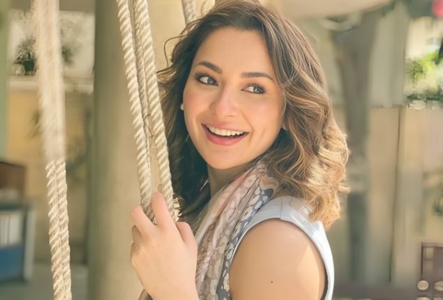 Hania Aamir Amazes Fans with ‘Dil Nu’ Rendition