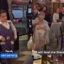 Talented Seven-Year-Old Wows New York Diners with Singing