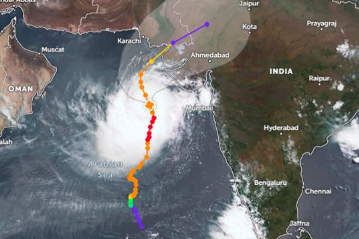 Karachi weather warning