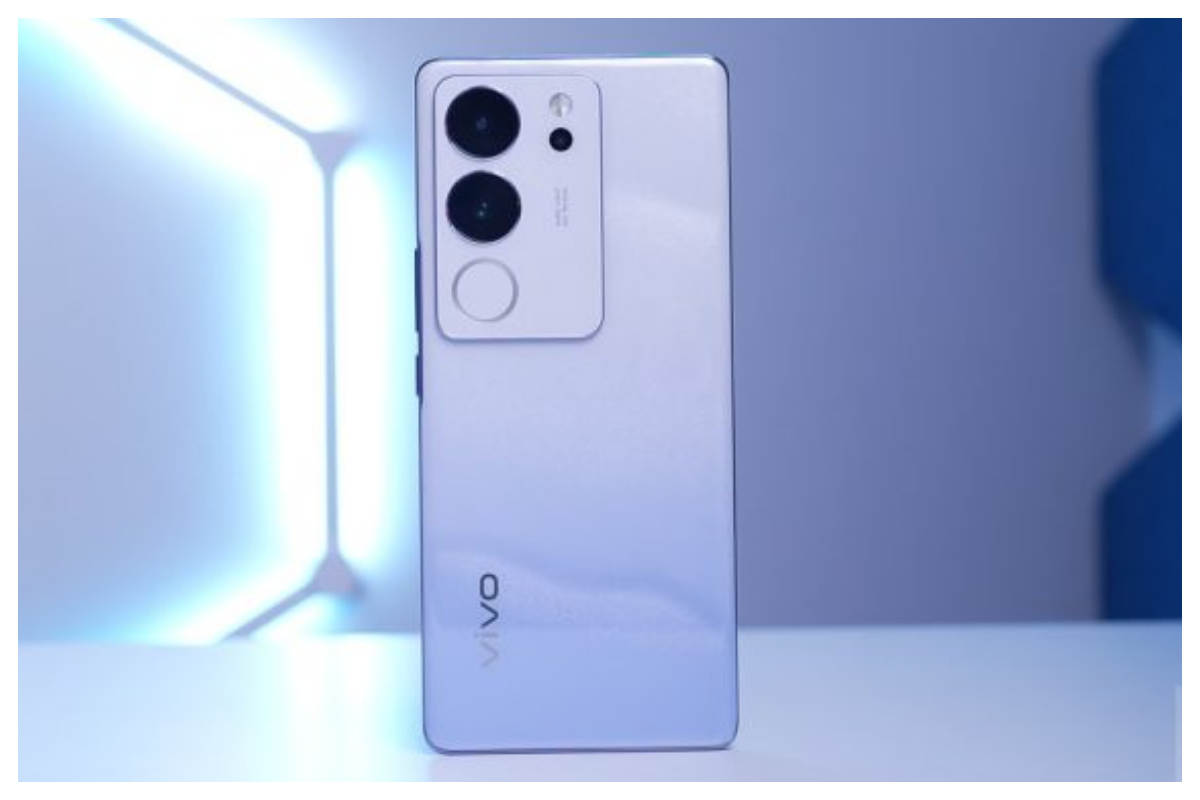 Vivo V29e launches globally with major changes