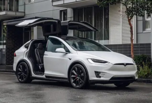 Tesla Model X 2023 price in USA