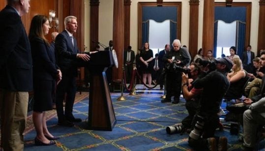 US Congress Passes Short-Term Funding Bill to Avoid Shutdown