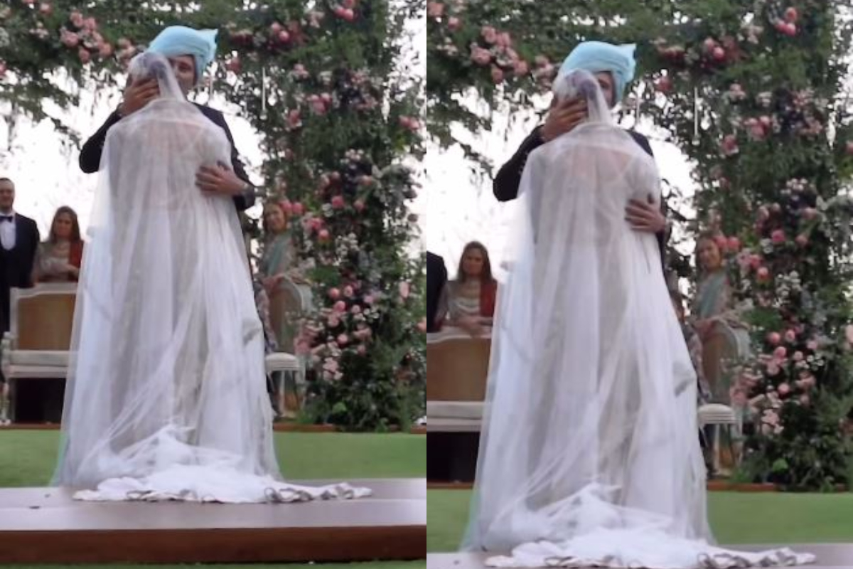 Check out the emotional moment of Mahira khan with her groom
