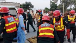 Tractor trolley crushes