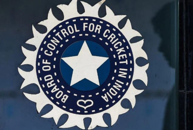 BCCI denies reports of using alternate kit against Pakistan