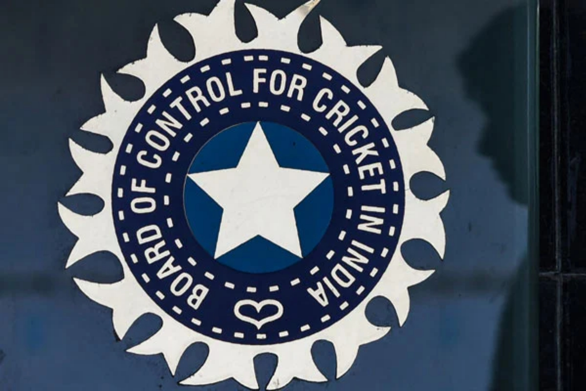 BCCI denies reports of using alternate kit against Pakistan