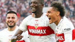 Stuttgart go top of Bundesliga with win over Wolfsburg