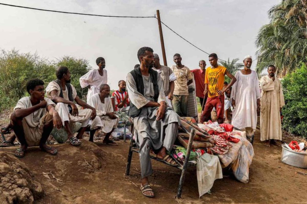 Sudan War: Bullets Pour Down Like Rain