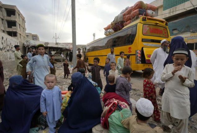 Illegally settled diasporas