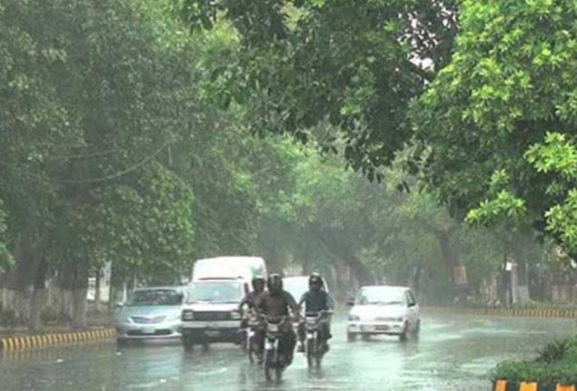 Weather in Pakistan: rain lashes Islamabad; turns weather cold