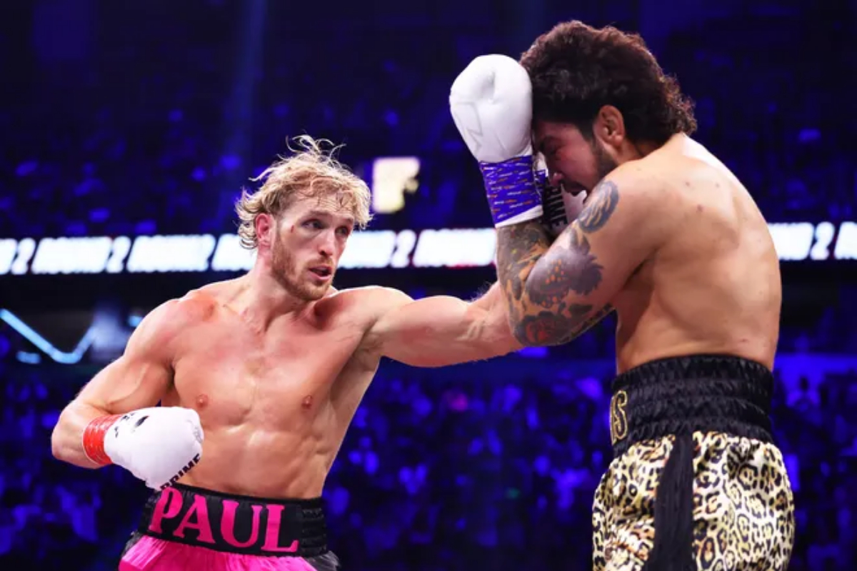 Logan Paul trolls Dillon Danis with mock-ups of disqualified opponent