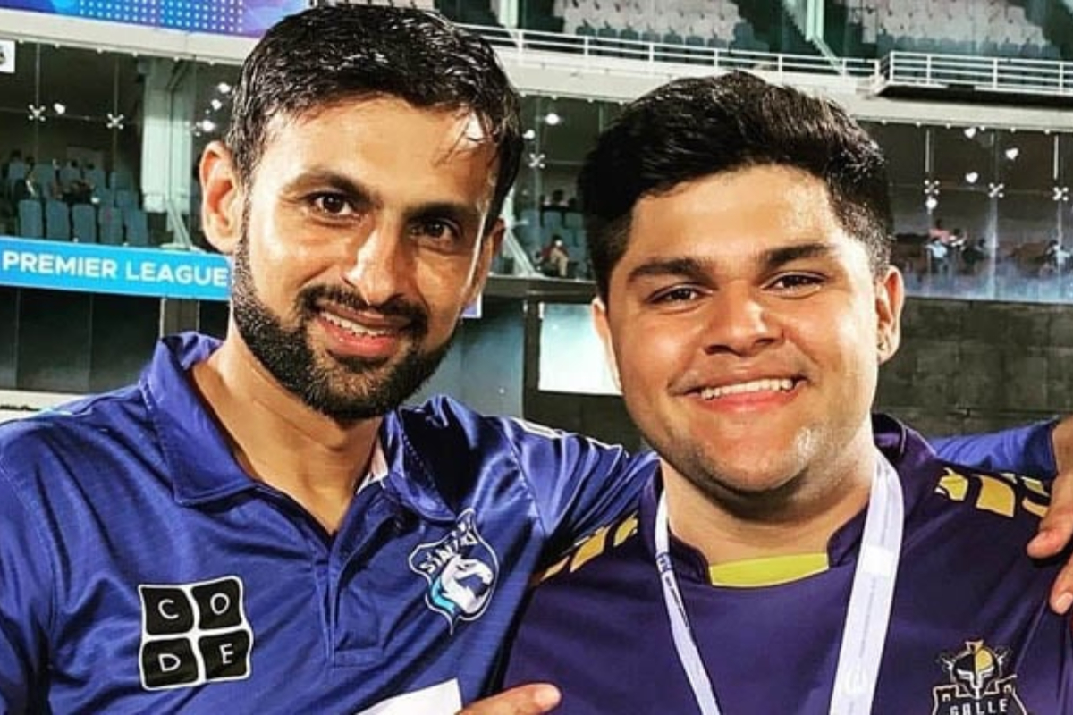 Malik shares hilarious anecdote about Azam Khan's massive meal