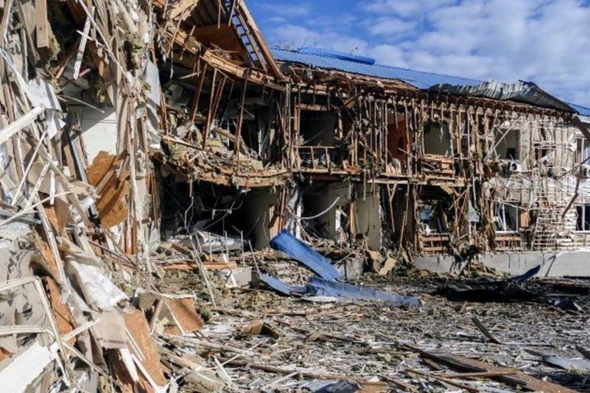 Ukraine Downs Russian Choppers in Berdyansk & Luhansk