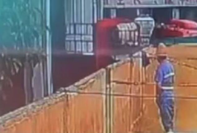 Tsingtao Beer Employee Caught Urinating in Tank