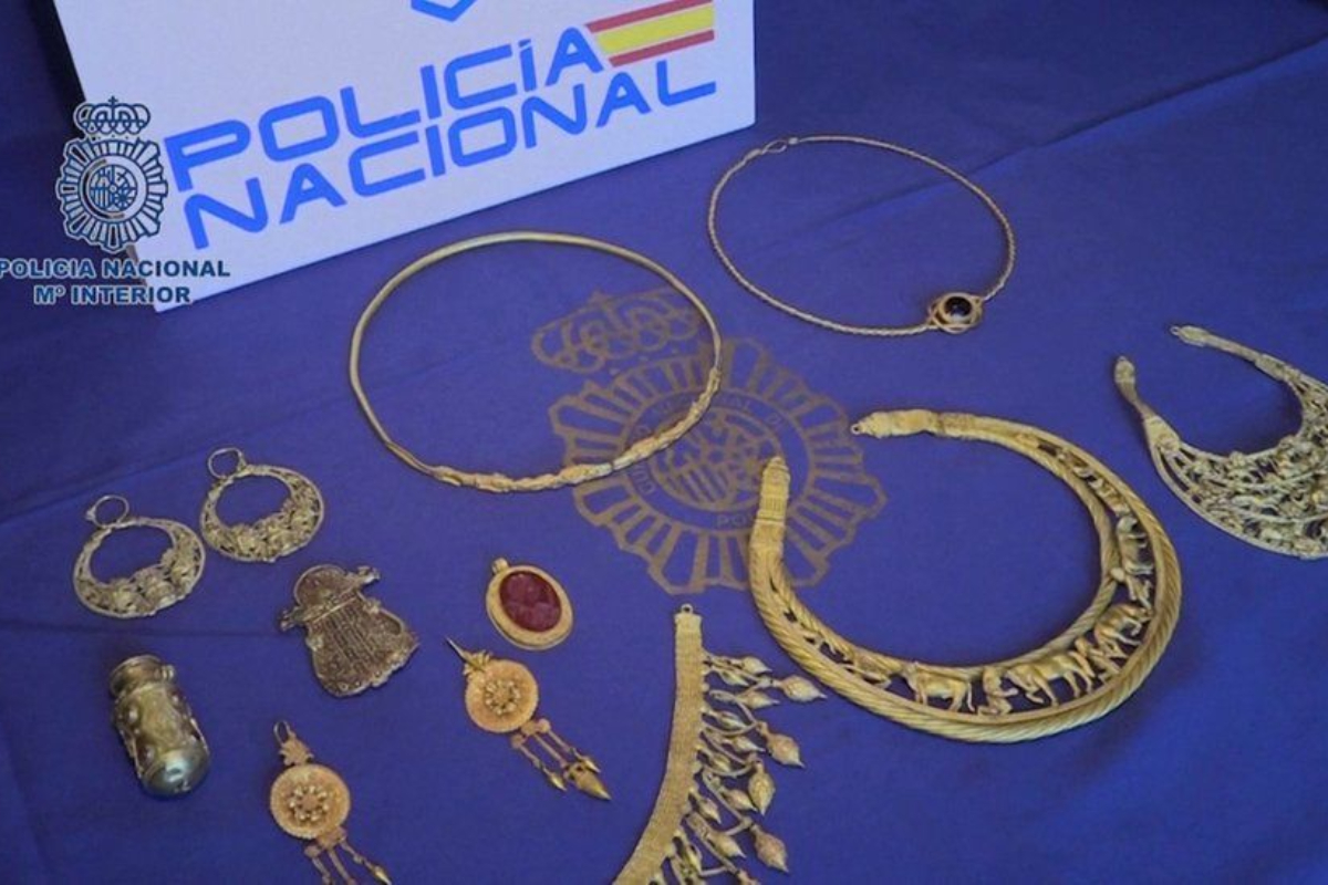 Ukraine's Stolen Ancient Artefacts Found in Spain