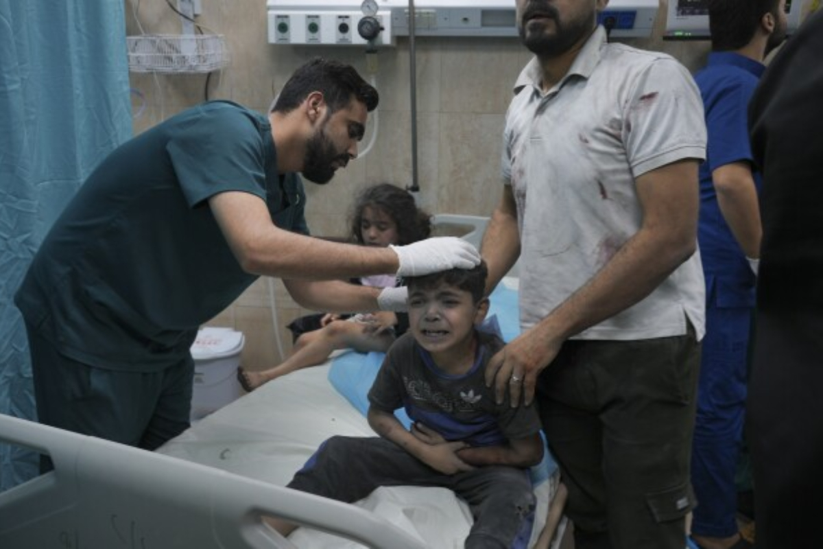 Israel-Hamas War: Gaza Hospitals in Crisis: Collapse of Healthcare System
