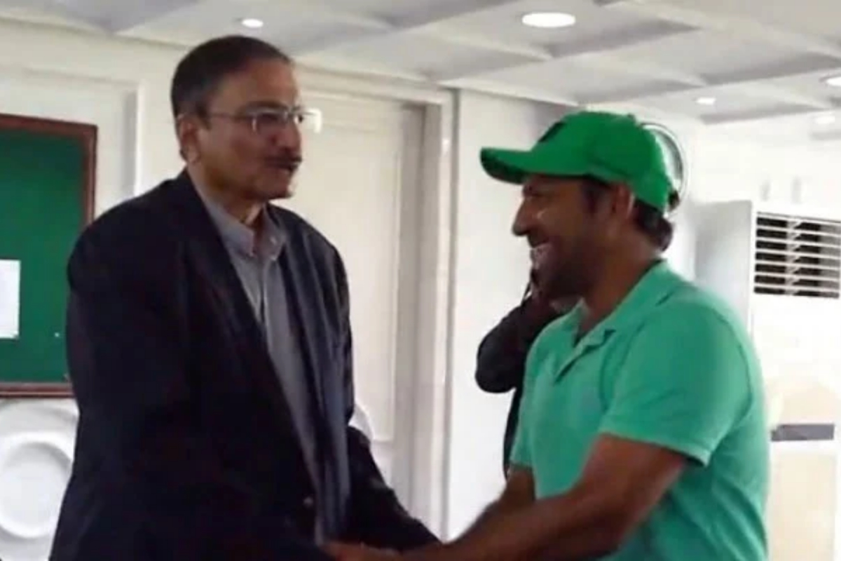 PCB Chairman Zaka Ashraf Meets with Sarfaraz Ahmed