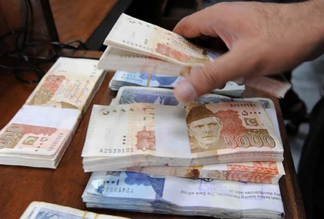 FBR denies end-of-income tax exemption for Rs 50,000 salary