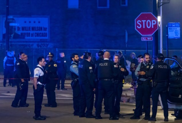 Around 14 people shot leaving 3 dead in Chicago