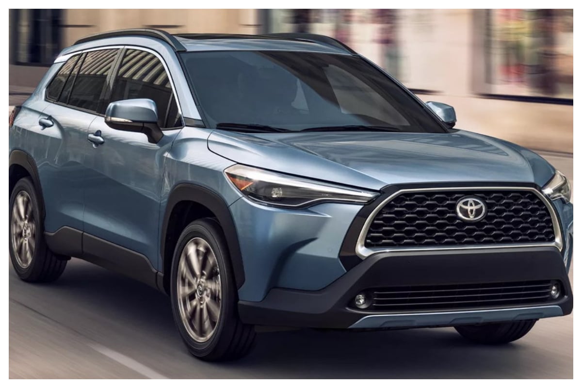 Price of Toyota Corolla Cross 2024 in Pakistan