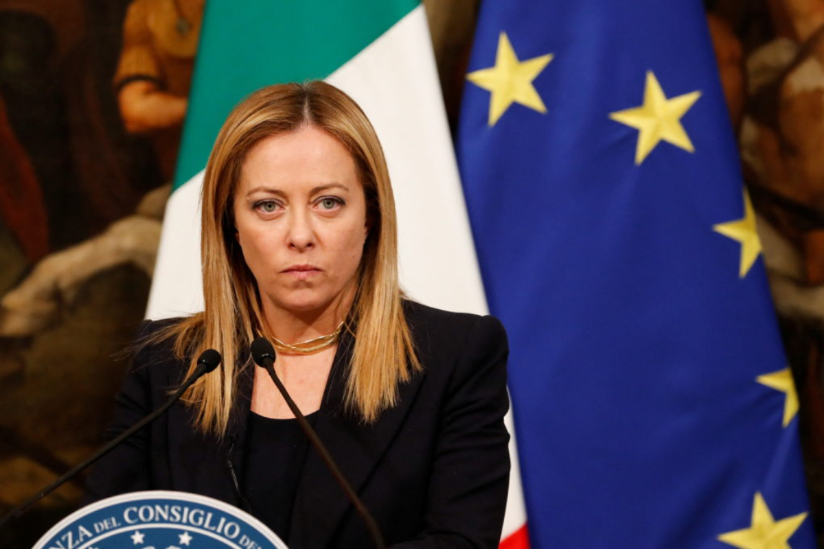 Giorgia Meloni leaves partner