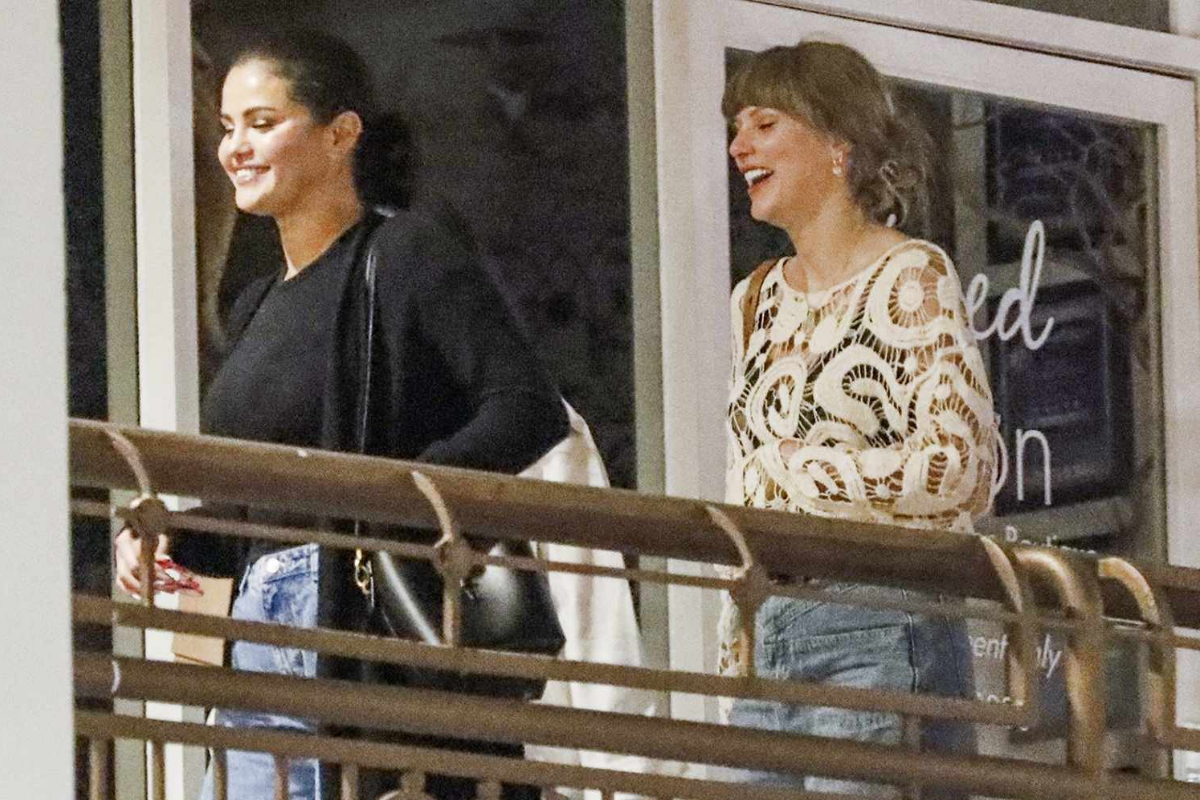 Taylor Swift Enjoys Girls' Night Out with Selena Gomez and Zoë Kravitz