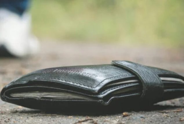 $10,000 was found from a lost wallet and given to the owner