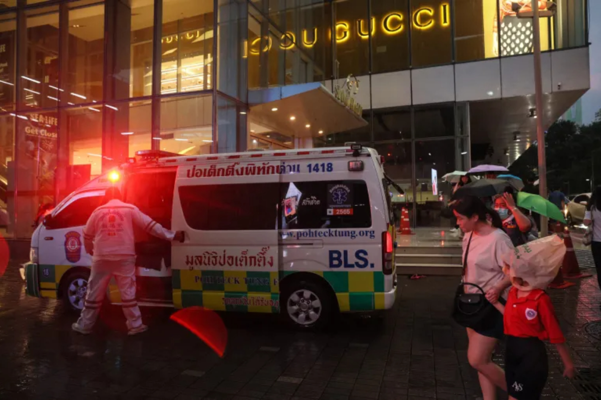 Siam Paragon mall shooting