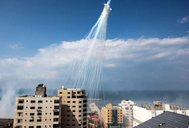 Fear raised on Israel using white phosphorous in Gaza & Lebanon