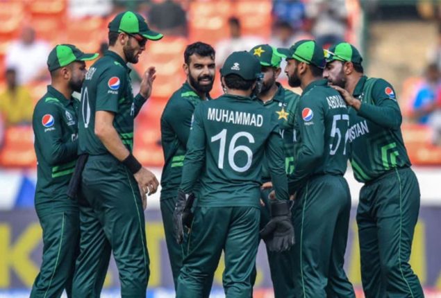 Pakistan’s bowling attack has not been able to keep scores down at this World Cup: Nasser Hussain