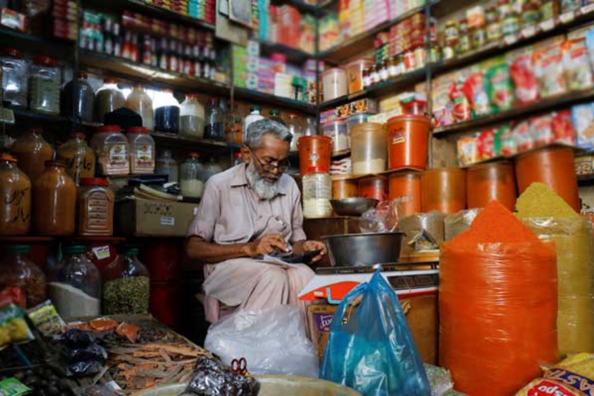 Govt gearing up to impose tax on 3.6 mn retailers: sources