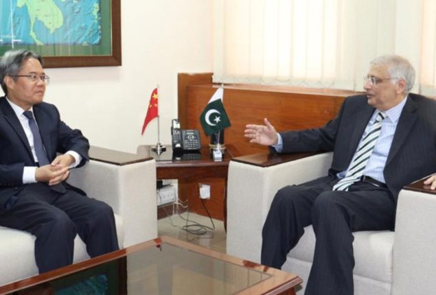 Planning minister vows to fast track implementation of projects under CPEC