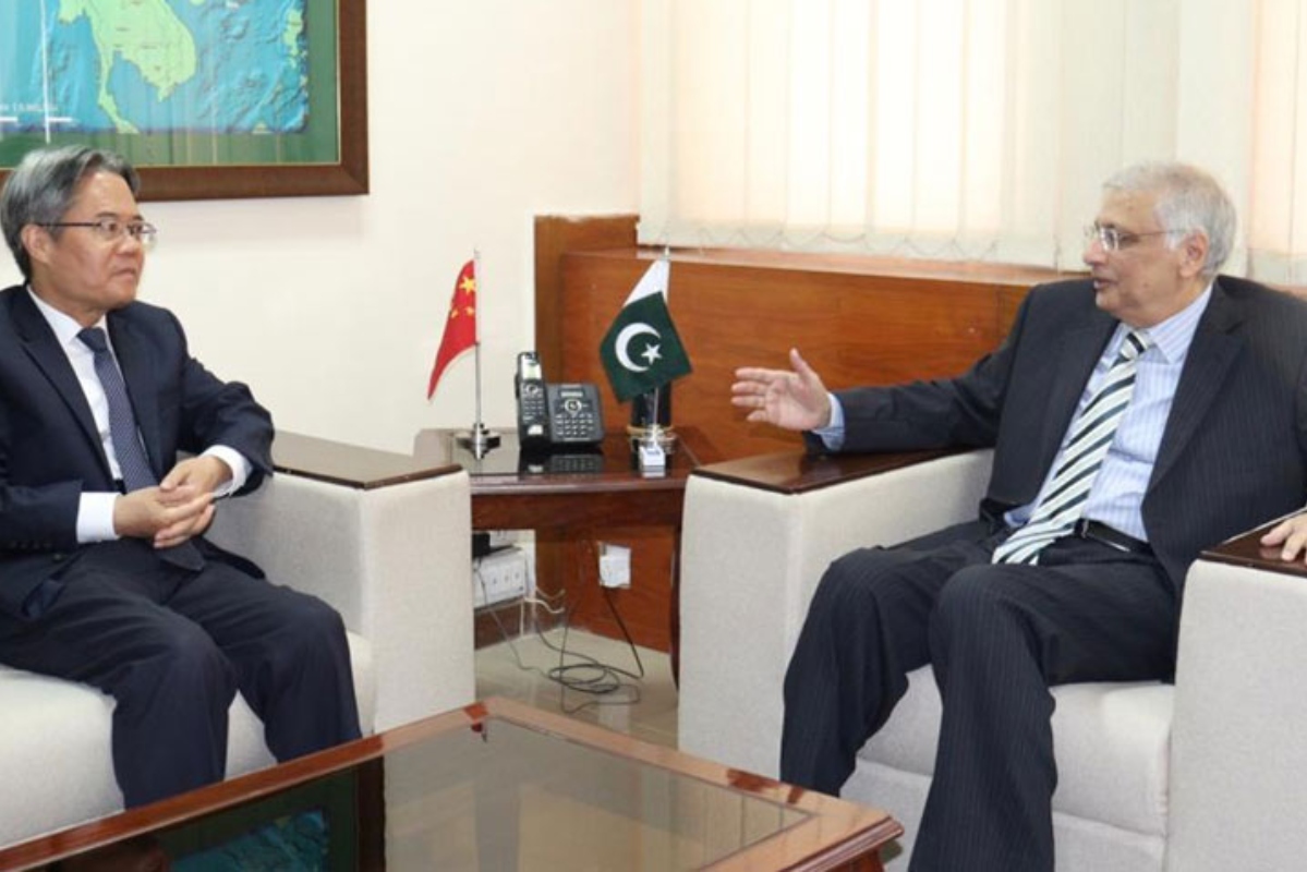 Planning minister vows to fast track implementation of projects under CPEC