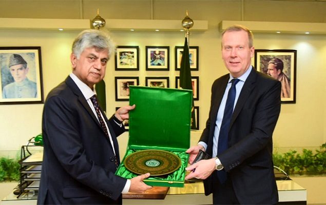 Pakistan, Russia vow to cement bilateral ties in diverse sectors
