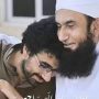 Maulana Tariq Jameel offers funeral prayers for his son