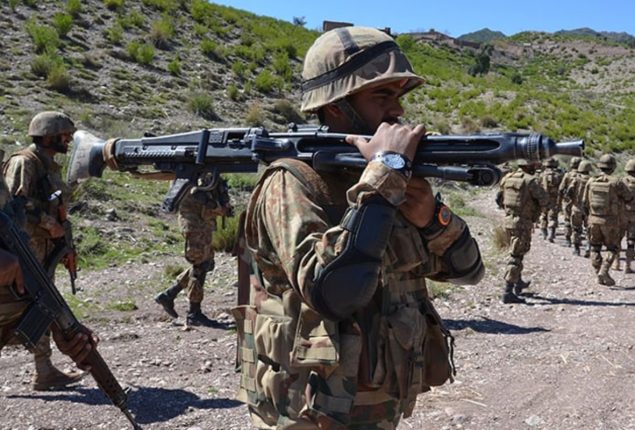 Two terrorists killed, two soldiers martyred in Awaran gun battle: ISPR