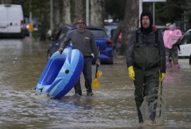 downpours swamp Italy's Tuscany