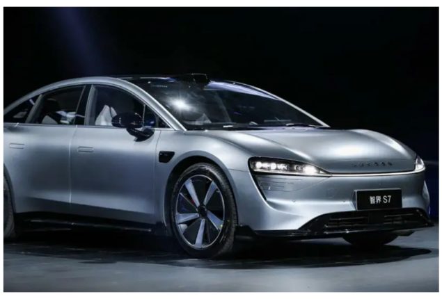 Huawei finally launched Luxeed S7 Electric Sedan in China