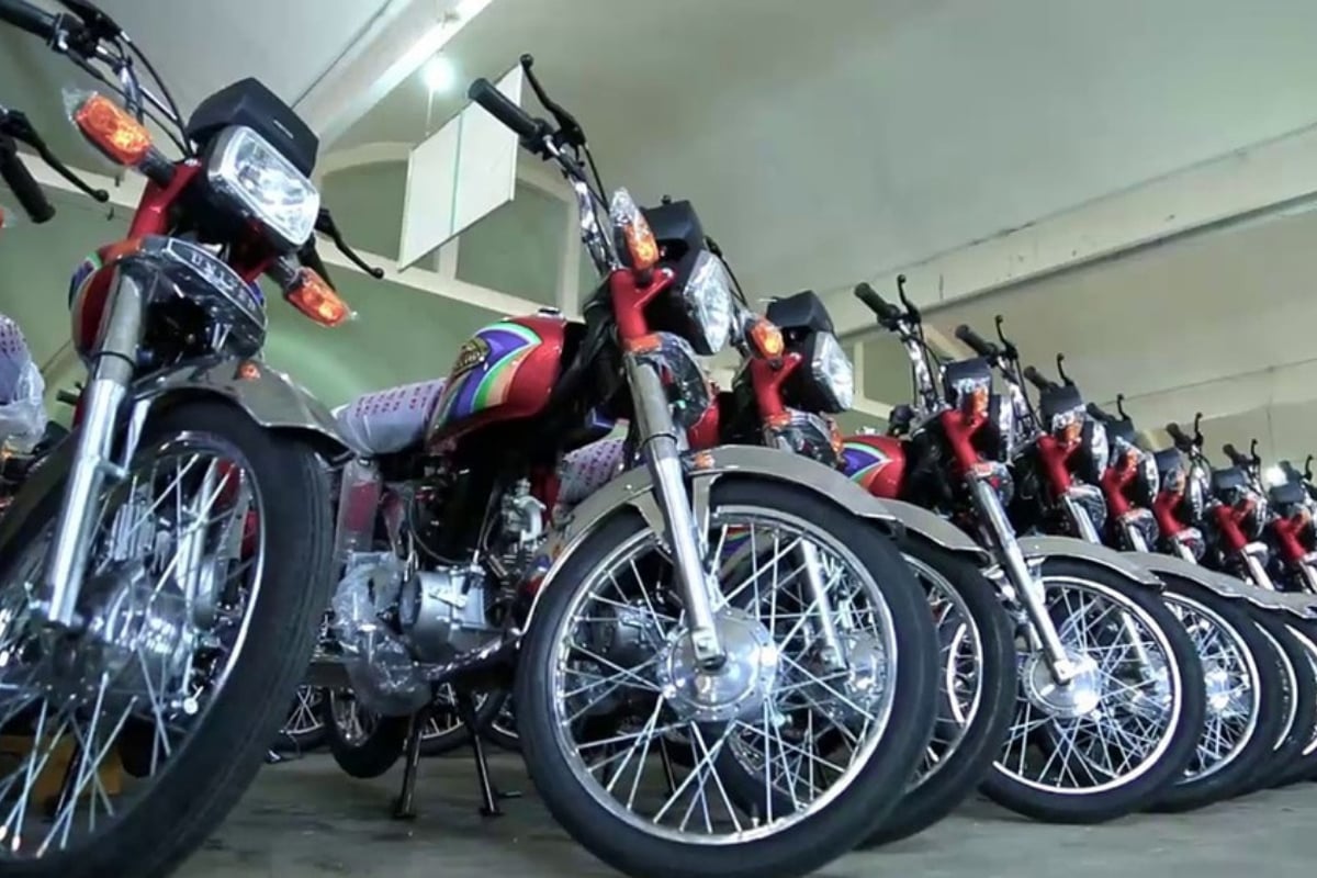 Price Hike Puts Bike Dealers at Risk of Closing