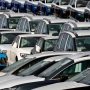 Analysts Predict Continued Decline in Car Sales for 2024