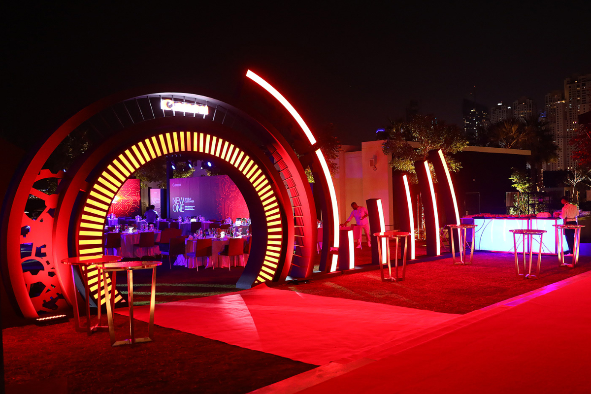 Canon Opens Up Job Vacancies in the UAE with Salary up to 8,000 AED