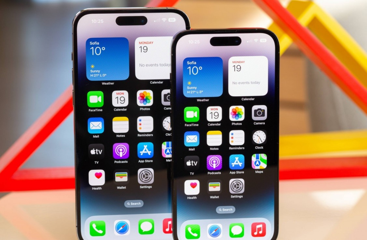 Apple May Drop the iPhone's Dynamic Island Next Year