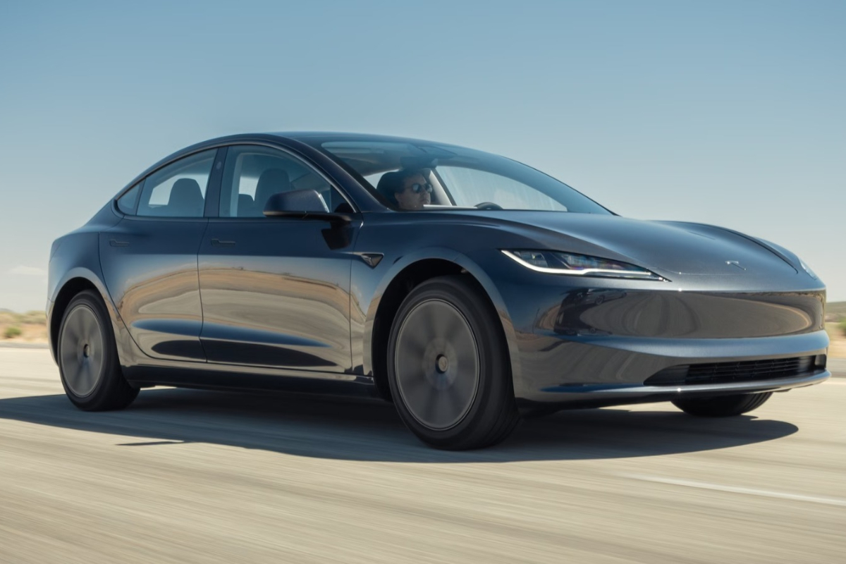 Tesla Model 3 2024